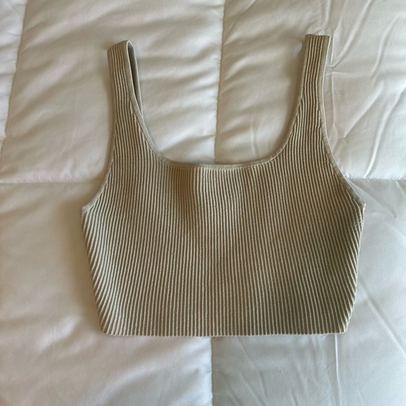 Babaton Sculpt Knit Squareneck Cropped Tank - Picture 5 of 6